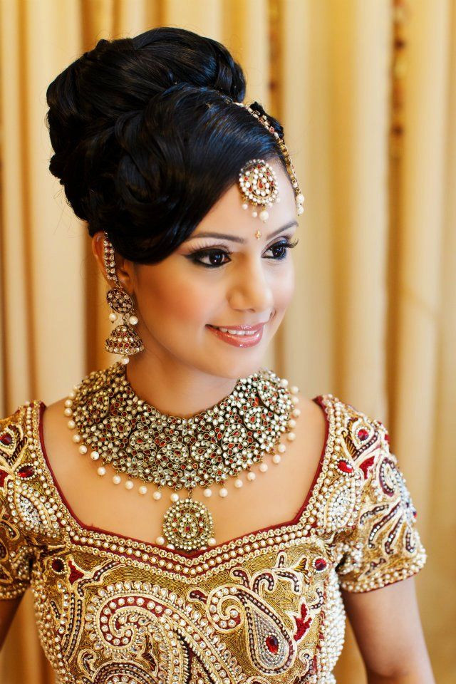 Hairstyle For Indian Brides
 21 Beautiful Indian bridal hairstyles
