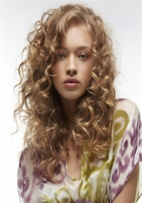 Hairstyle For Little Girls With Curly Hair
 25 Best Teens Girls Hairstyles Elle Hairstyles