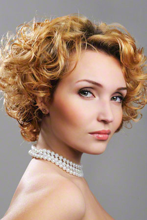 Hairstyle Short Curly
 16 Short Curly Haircuts