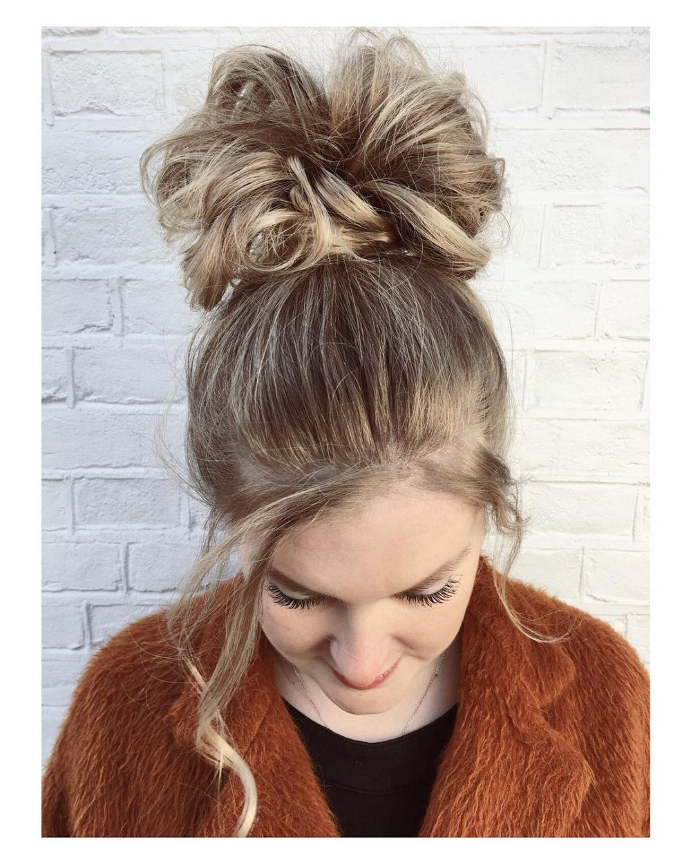 Hairstyles Easy
 32 Cute & Easy Updos for Long Hair You Have to See for 2019
