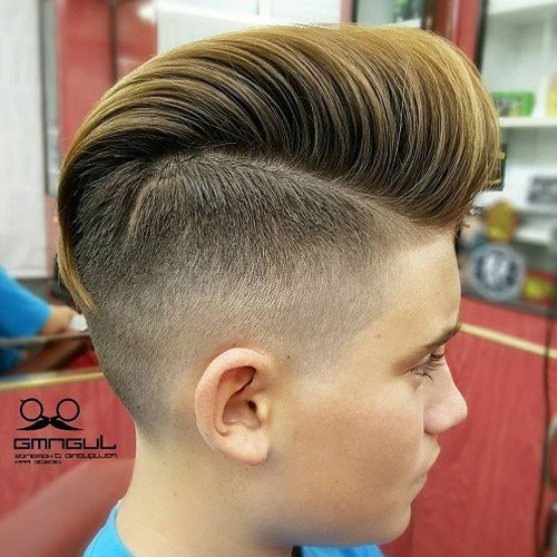 Hairstyles For Growing Out Undercut
 Growing Out An Undercut For Men 2020 Guide