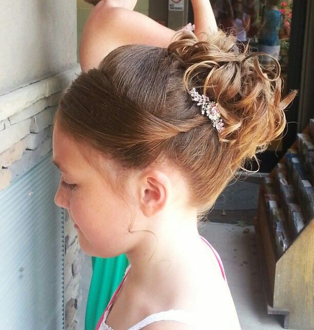 Hairstyles For Junior Bridesmaid
 Junior bridesmaid flower girl hair