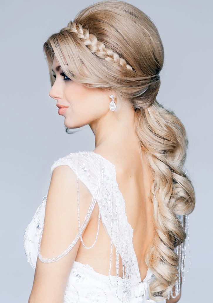 Hairstyles For Wedding Brides
 30 GORGEOUS HAIRSTYLE FOR THE BRIDE TO BE