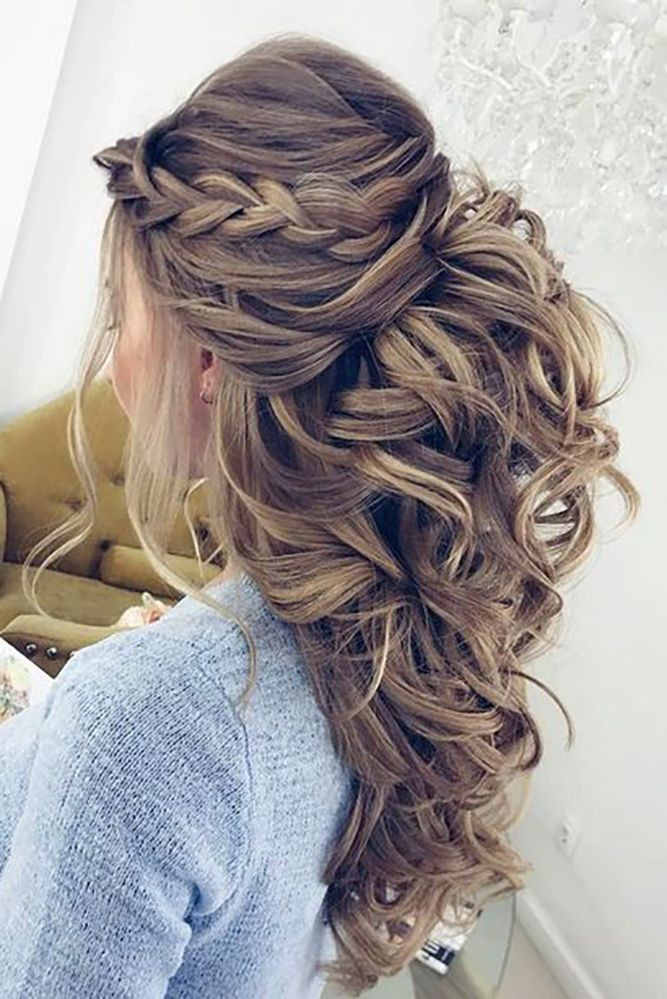 Hairstyles For Wedding Guests
 42 Chic And Easy Wedding Guest Hairstyles
