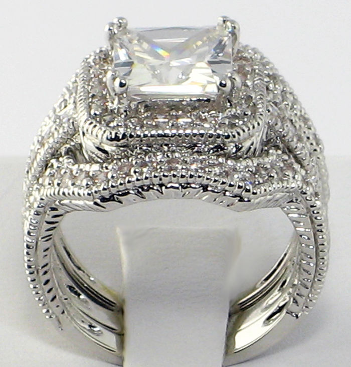 Halo Wedding Ring Set
 Elite Vintage 4 CT Princess Cut CZ Bridal Engagement
