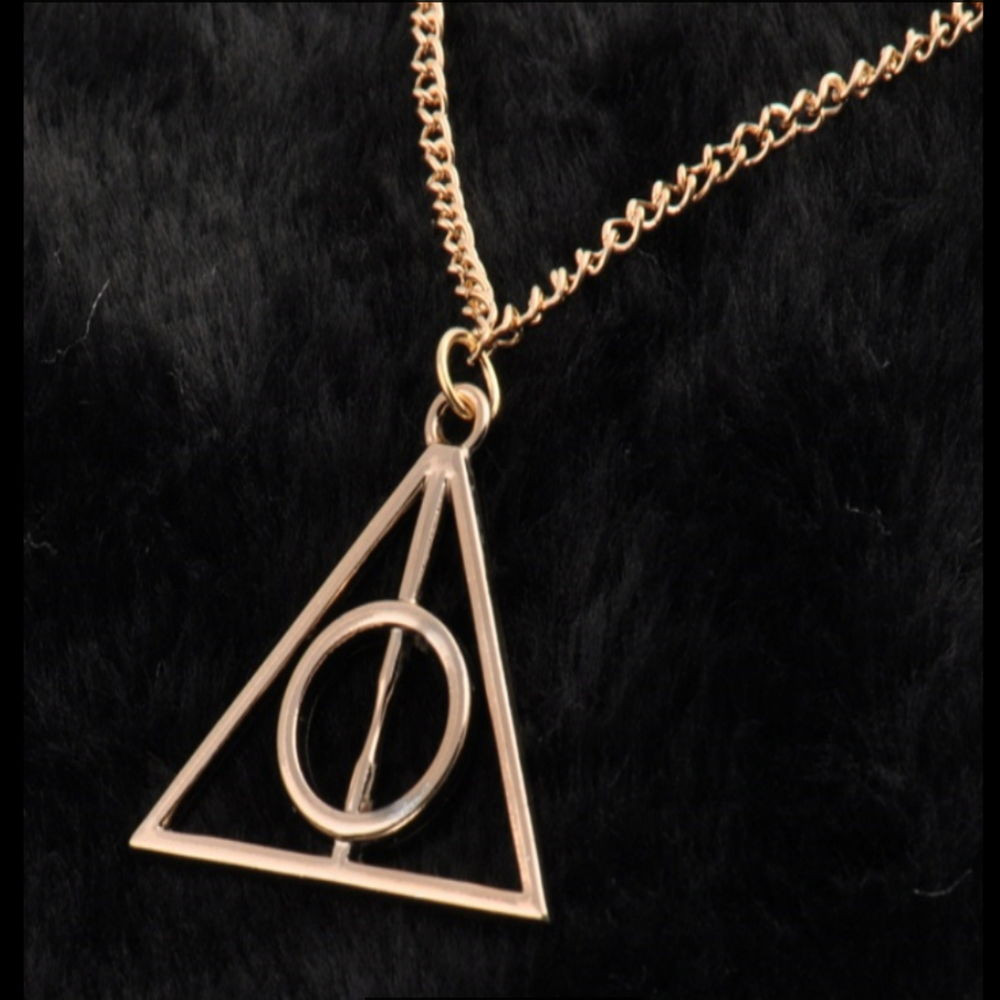 Harry Potter Necklaces
 Harry Potter Deathly Hallows Chain Necklace with Triangle
