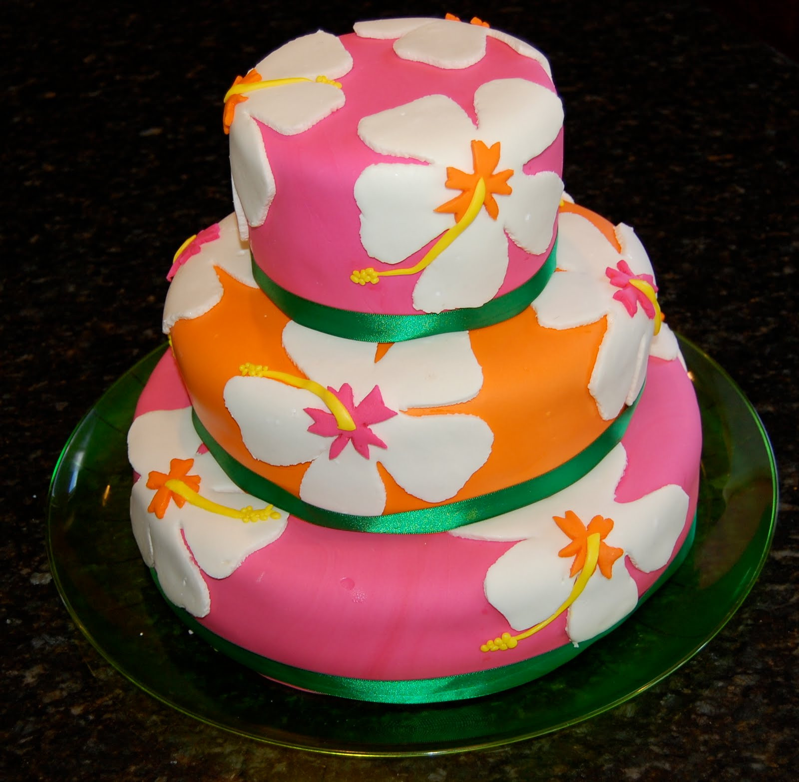 Hawaiian Birthday Cakes
 MKHKKH Hailey s Hawaiian Luau