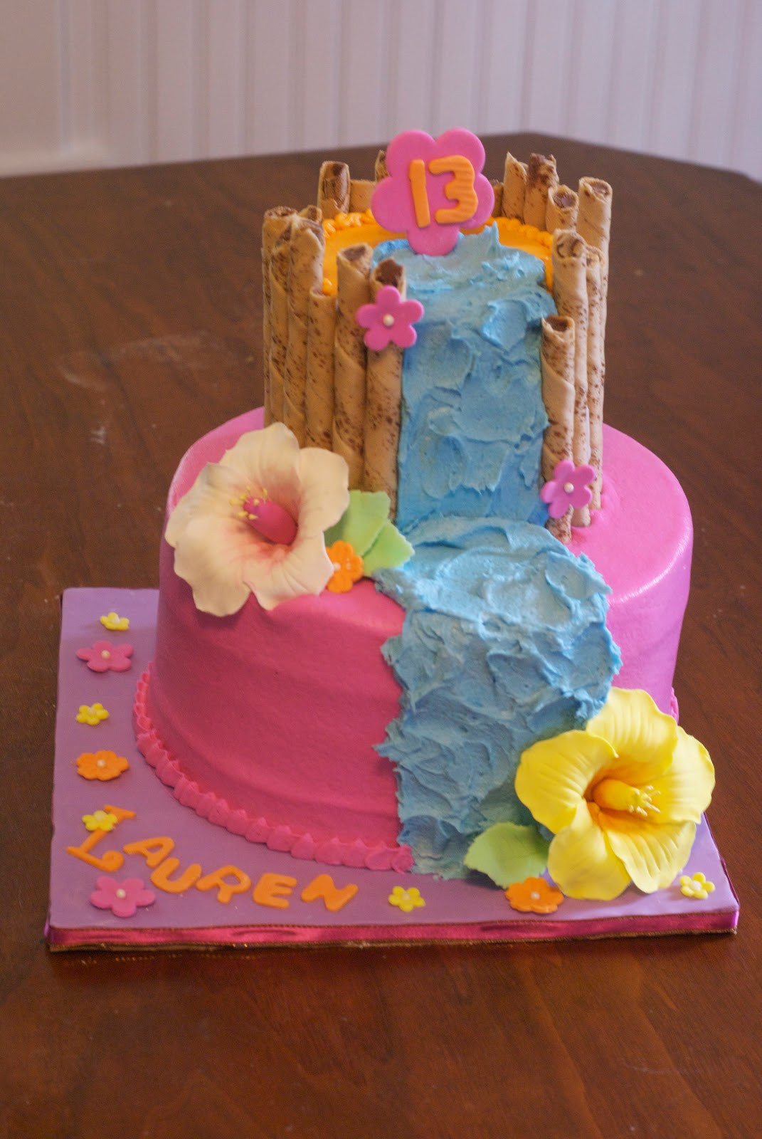 Hawaiian Birthday Cakes
 Country Cupboard Cakes Hawaiian Birthday Cake