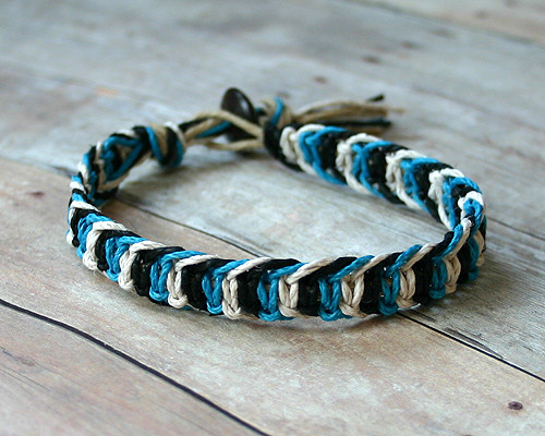 Hemp Bracelet Knots
 27 Cool Designs for Hemp Bracelets
