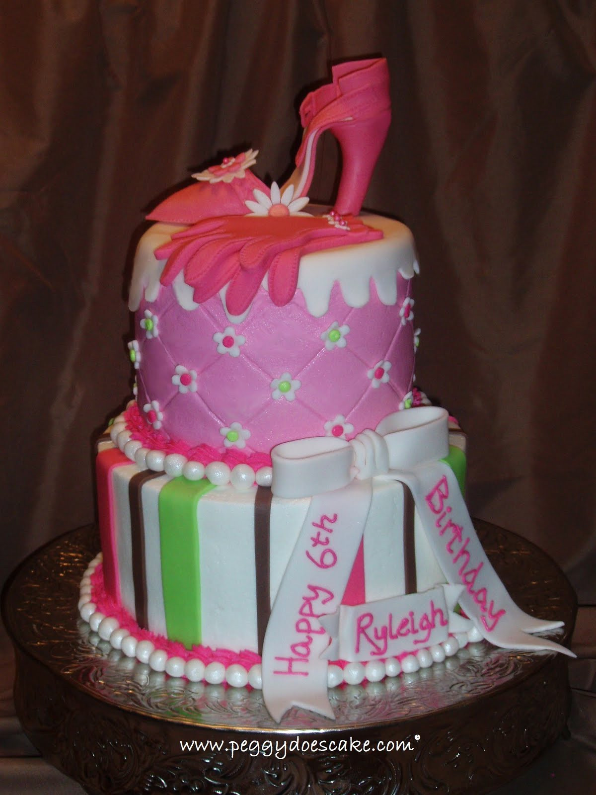 High Heel Birthday Cake
 Peggy Does Cake Cake Update Ryleigh s "high heel shoe