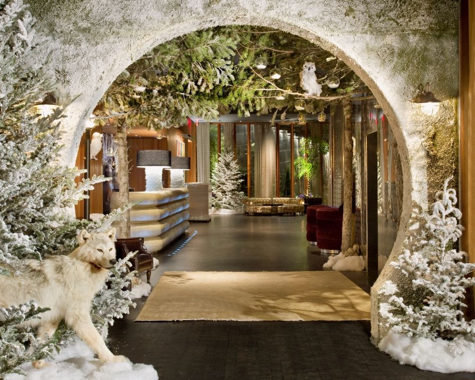 Holiday Party Ideas Nyc
 Dream Downtown s entrance and lobby have been temporarily