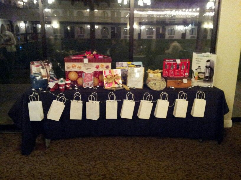 Holiday Party Raffle Ideas
 I like how the bags are set up …