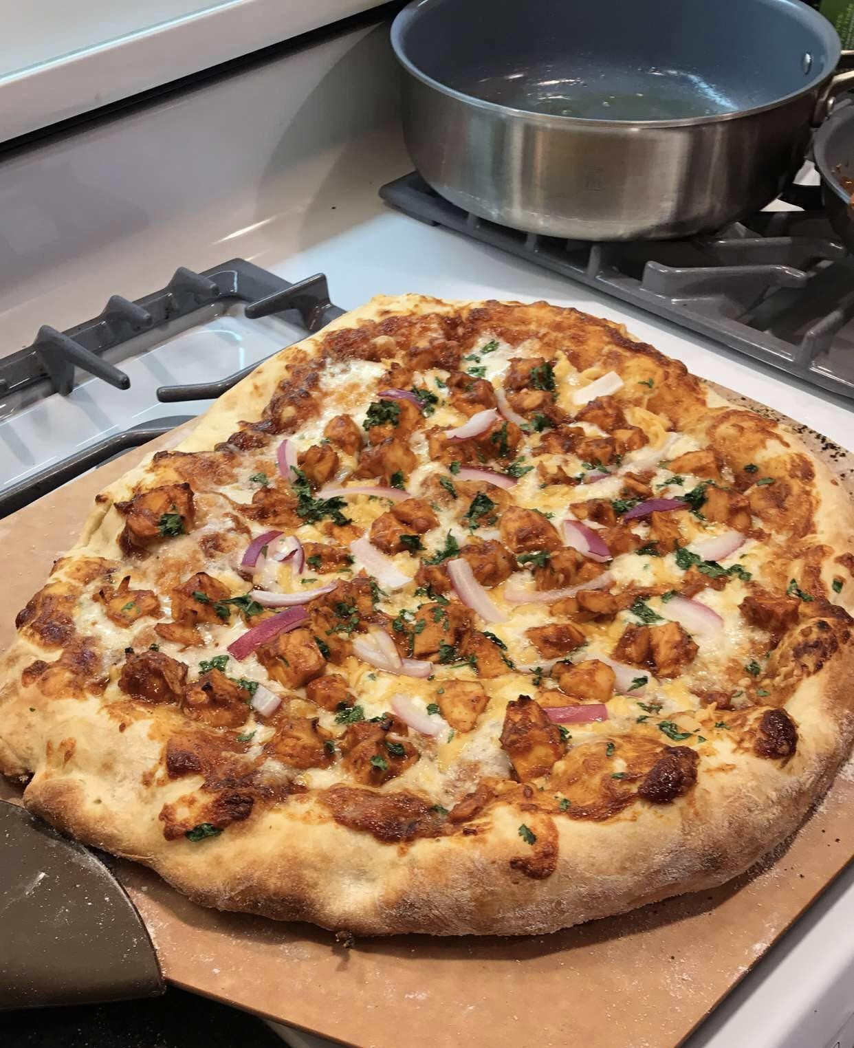 Home Made Bbq Chicken Pizza
 [homemade] BBQ Chicken pizza food