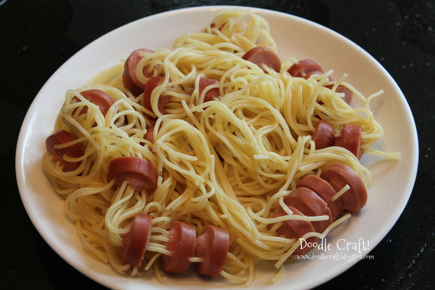Hot Dogs Pasta
 Kids Lunch Spaghetti and Hot dogs