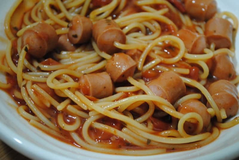 Hot Dogs Pasta
 Hot Dog Spaghetti Recipe Student Recipes Student Eats