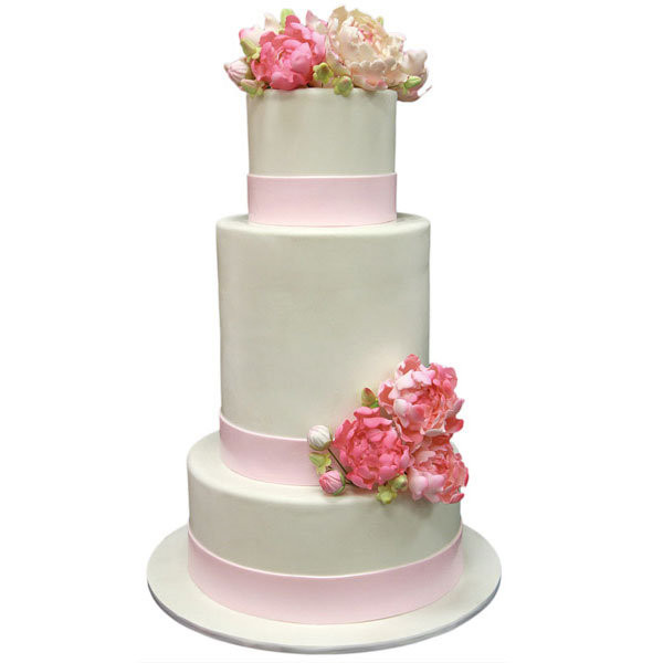 How Much Is The Average Wedding Cake
 35 Ways to Save Money on Wedding Desserts BridalGuide
