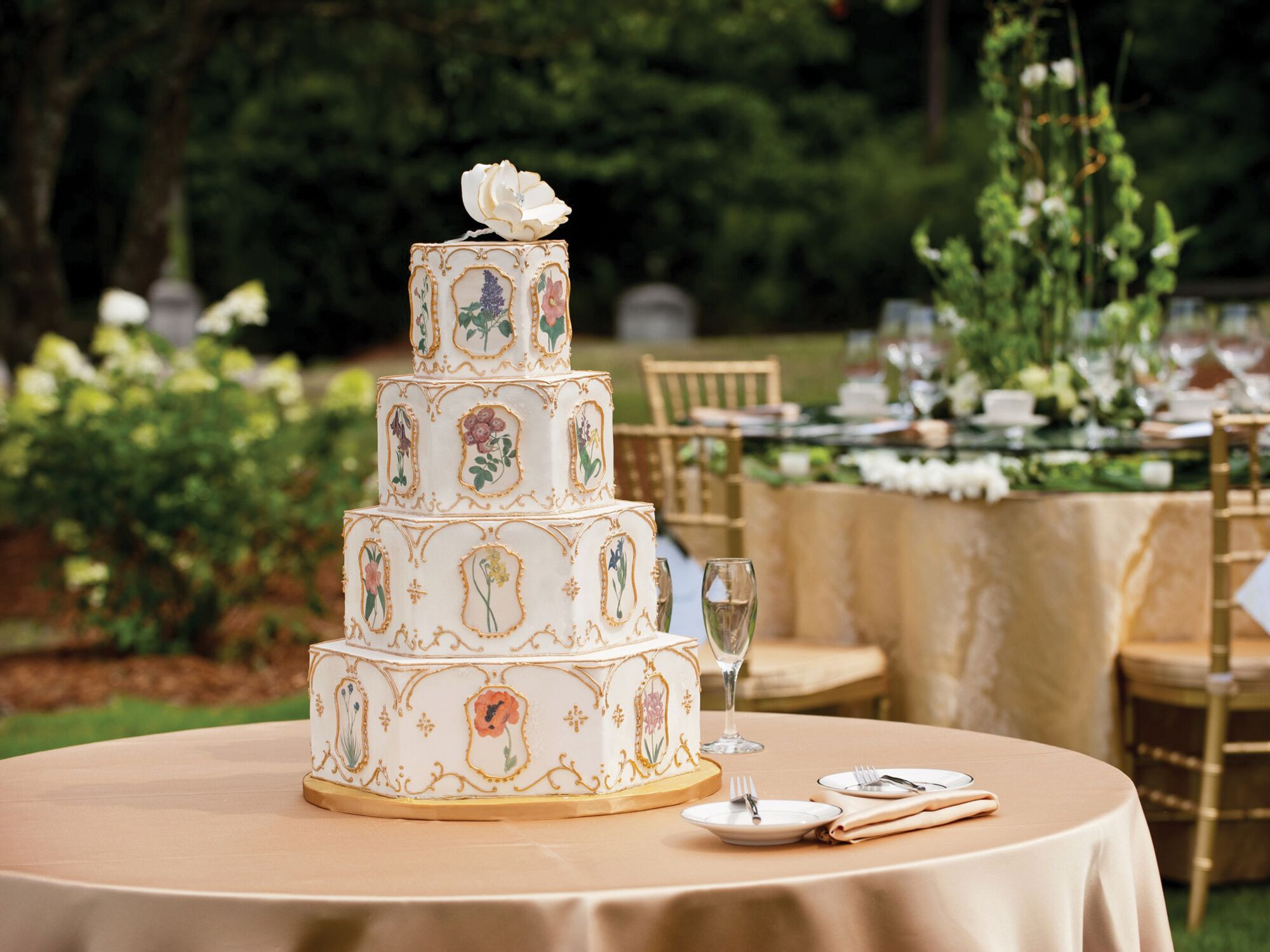 How Much Is The Average Wedding Cake
 Wedding Cake How Much Do Wedding Cakes Cost