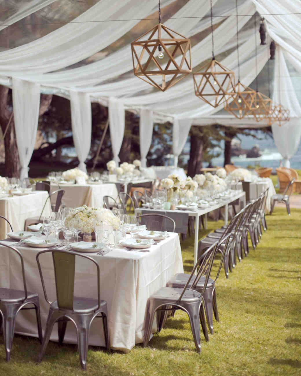 How To Decorate A Tent For A Wedding
 33 Tent Decorating Ideas to Upgrade Your Wedding Reception
