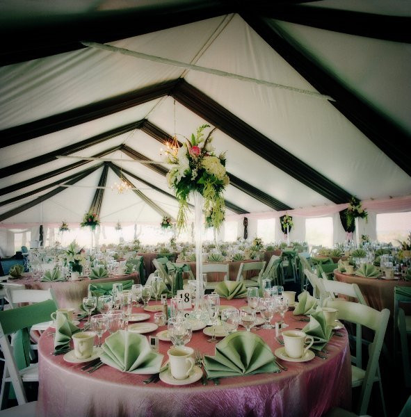 How To Decorate A Tent For A Wedding
 How To Decorate A Tent For A Wedding Wedding and Bridal