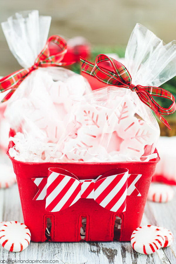 How To Make Gift Basket Ideas
 35 Creative DIY Gift Basket Ideas for This Holiday Hative