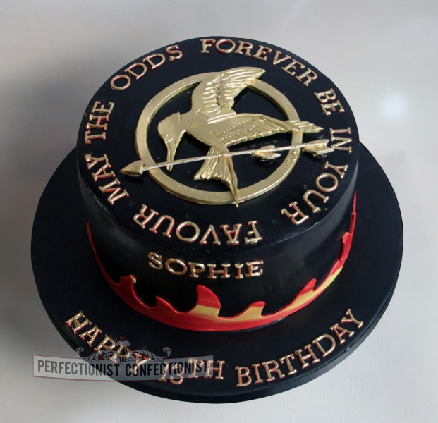 Hunger Games Birthday Cake
 The Perfectionist Confectionist