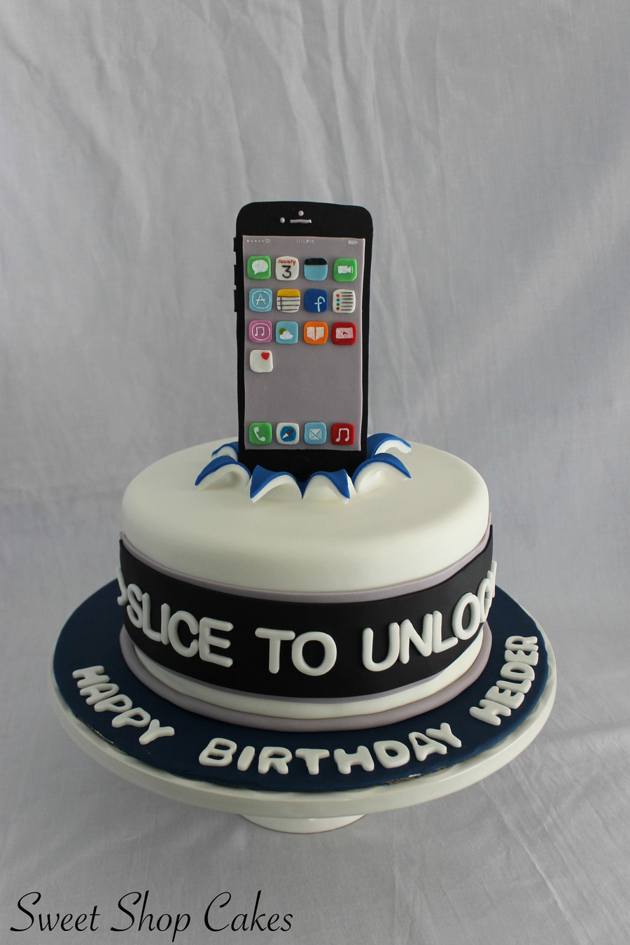 Iphone Birthday Cake
 Iphone Themed Birthday Cake CakeCentral
