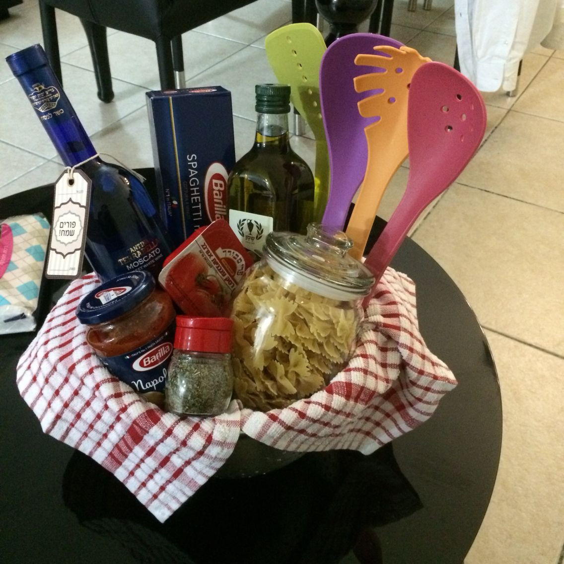 Italian Themed Gift Basket Ideas
 Mishloach Manot Purim basket Italian theme t basket