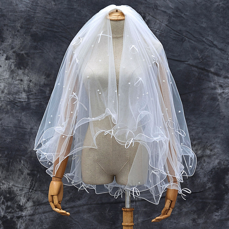 Ivory Wedding Veils With Pearls
 Simple Short Tulle Wedding Veil Wedding With Pearls Ivory