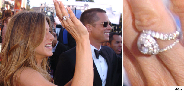 Jennifer Aniston Wedding Ring
 Jennifer Aniston Finally Debuts Massive Engagement Ring