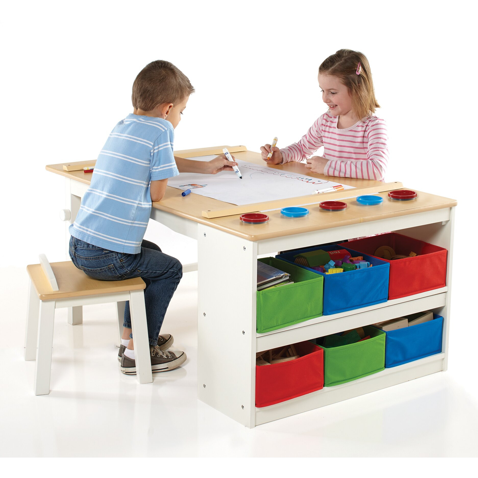 Kids Art And Crafts Table
 Guidecraft Art Kids Arts and Crafts Center Table & Reviews