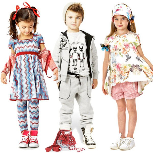 Kids Fashion Wholesale
 Dress Up Your Kid in Designer Kids Clothes