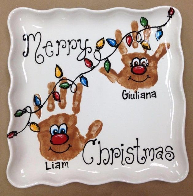 Kids Handprint Gifts
 Christmas Reindeer hand print plate