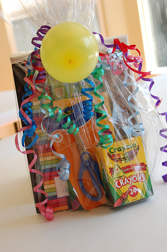 Kids Party Gift Bag
 Colorful Art Party Ideas