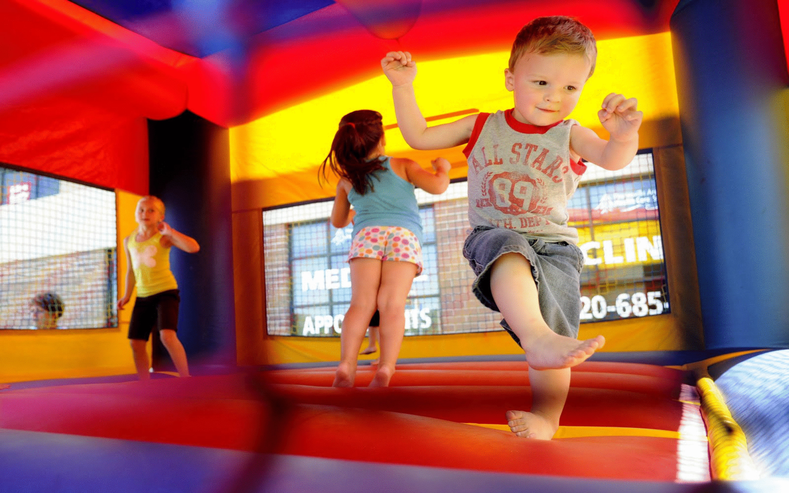 Kids Party Inflatables
 Kids Jump Inc Naperville IL