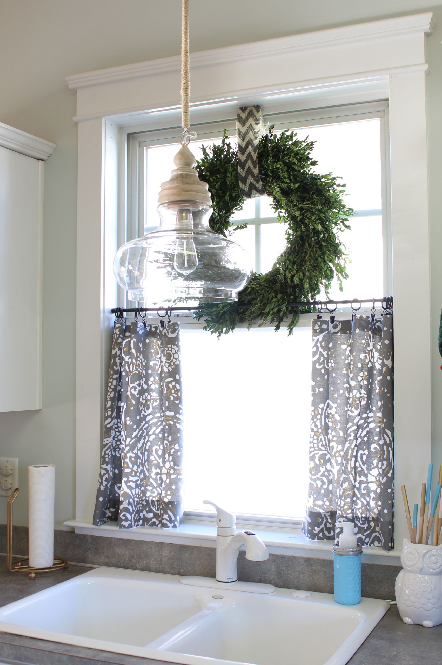 Kitchen Window Curtains Ideas
 No Sew Cafe Curtains Day 22 Simple Stylings
