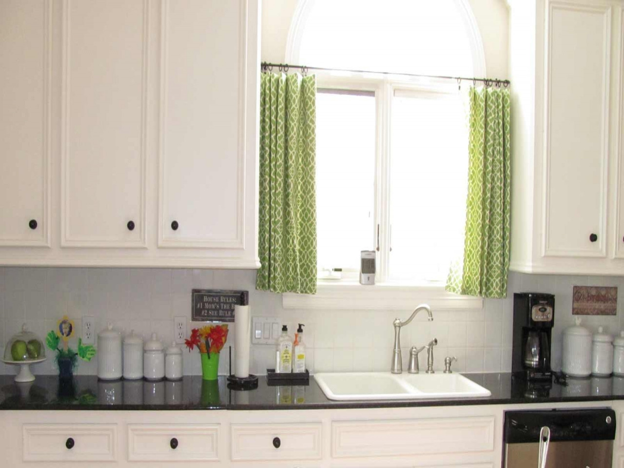 Kitchen Window Curtains Ideas
 Country style bedroom furniture simple kitchen curtain