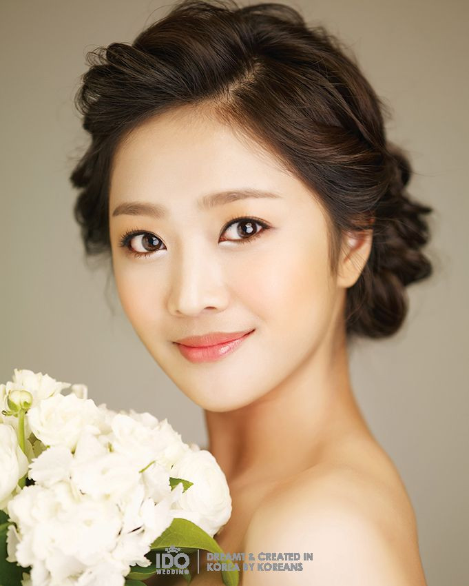 Korean Wedding Hairstyles
 KOREAN WEDDING PHOTO – HAIR & MAKEUP STYLE
