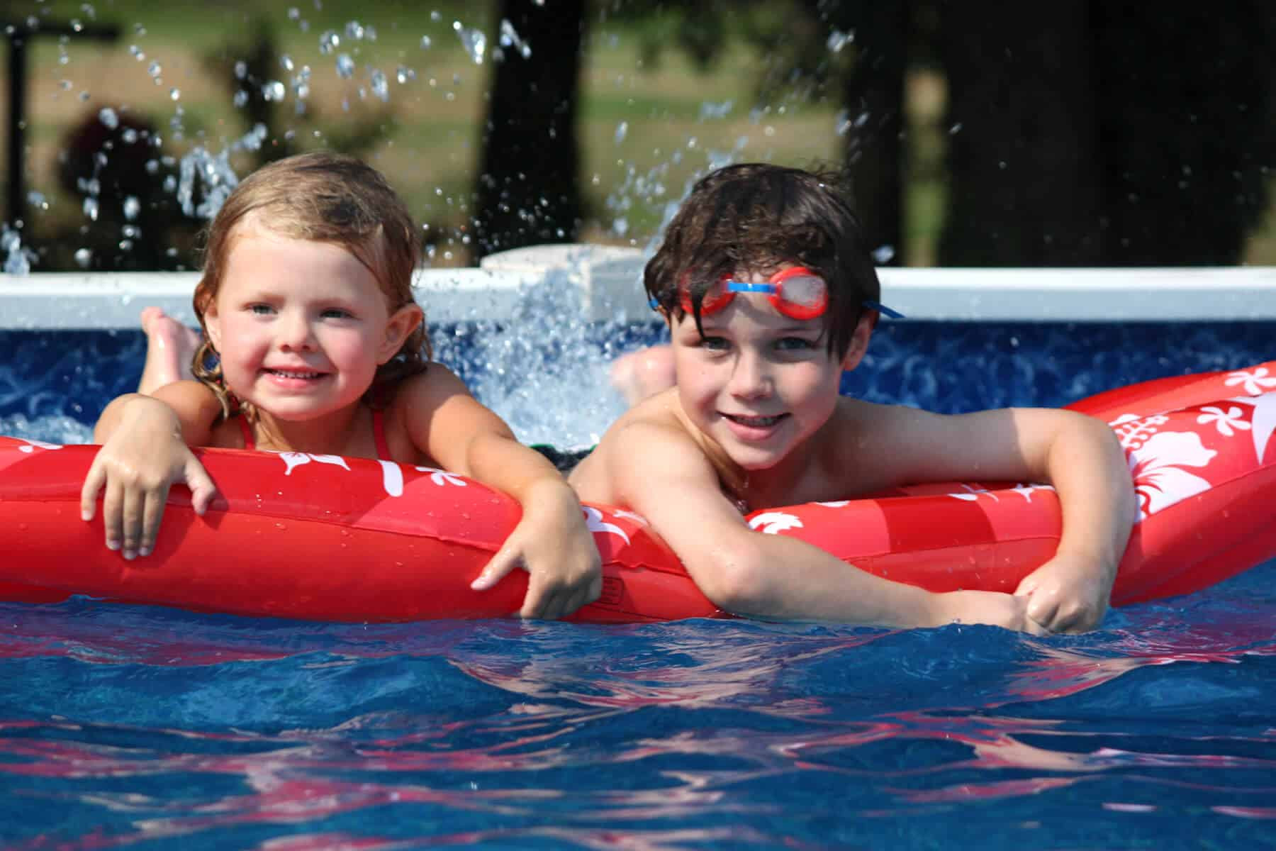 Labor Day Pool Party Ideas
 Labor Day Party Theme Ideas