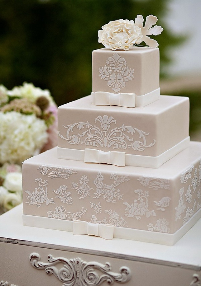 Lace Wedding Cake
 Wedding Trends Lace Cakes Part 3 Belle The Magazine