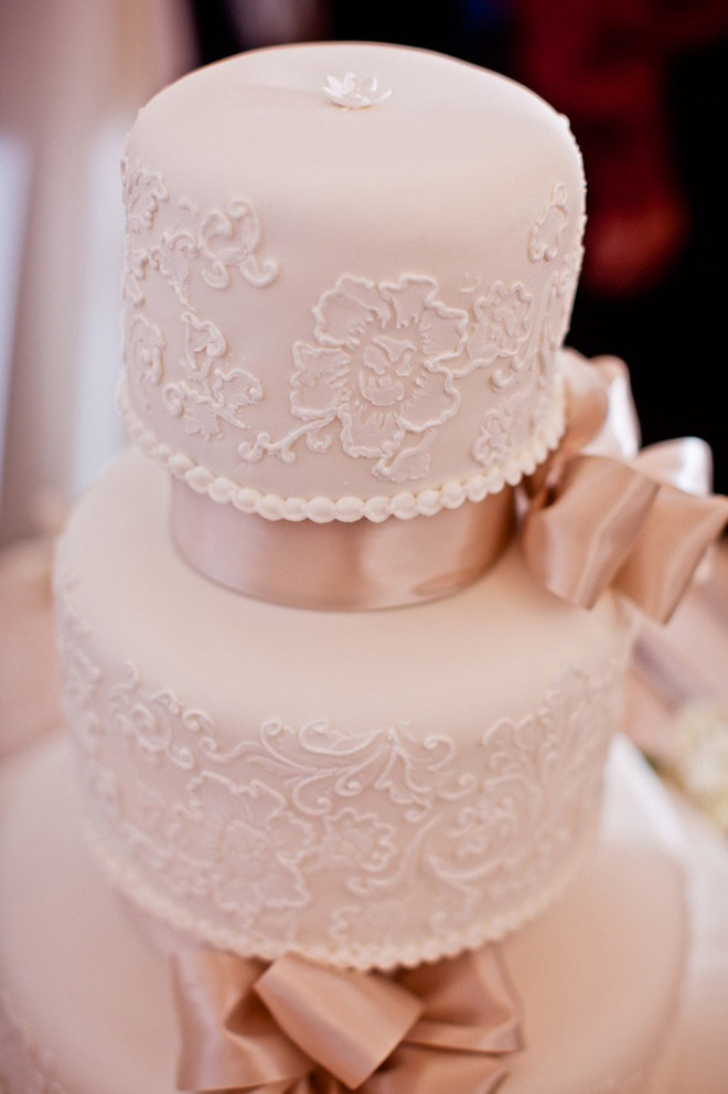 Lace Wedding Cake
 Lace Wedding Cakes Part 4 Belle The Magazine
