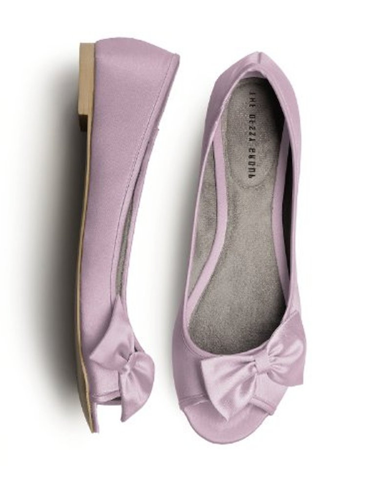Lavender Wedding Shoes
 Non White Flat Wedding Shoes Wowing Us