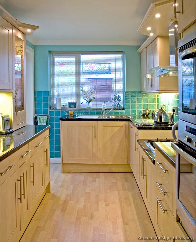 Light Wood Kitchen
 A Dream House for Trish Open concept Vs Galley Kitchens