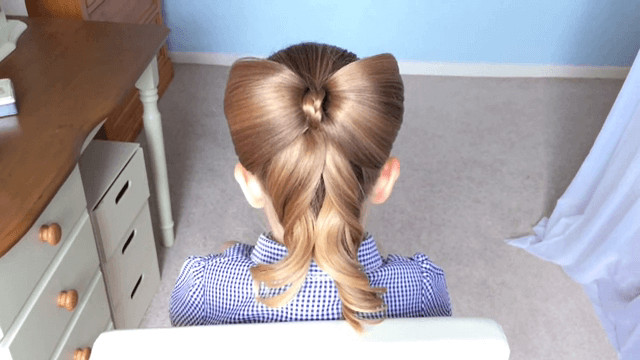 Little Girl Hairstyles With Bows
 25 Cute Hair Bow Hairstyles for La s – SheIdeas