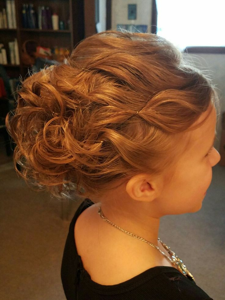 Little Girl Updo Hairstyles
 Best 25 Little girl updo ideas on Pinterest