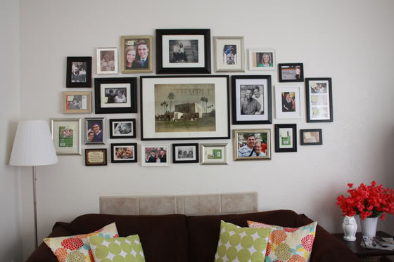 Living Room Photo Wall
 living room photo collage • e Lovely Life