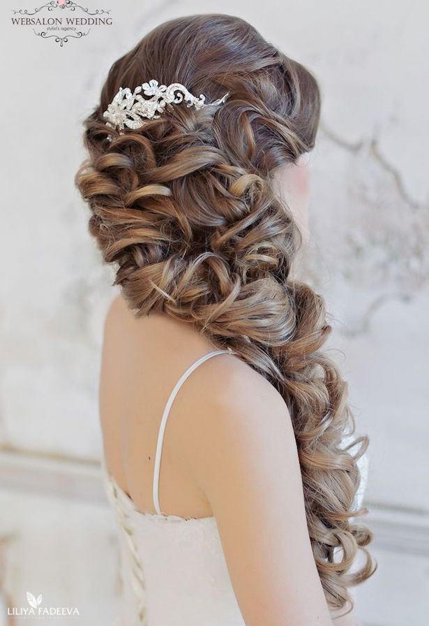 Loose Hairstyles For Wedding
 Loose Curls Wedding Hair Belle The Magazine