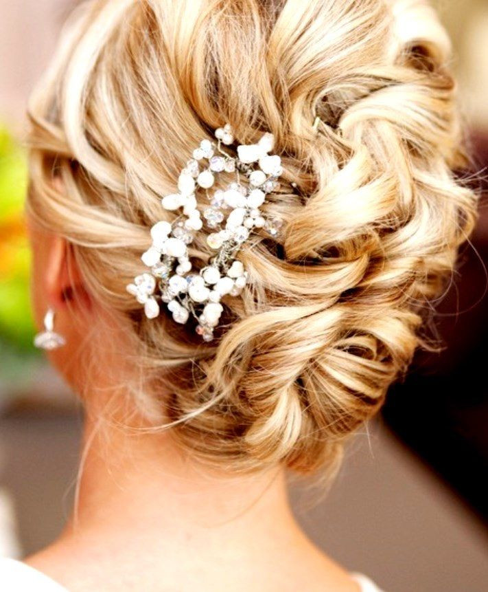 Loose Hairstyles For Wedding
 Bride s loose bun wedding hairstyle