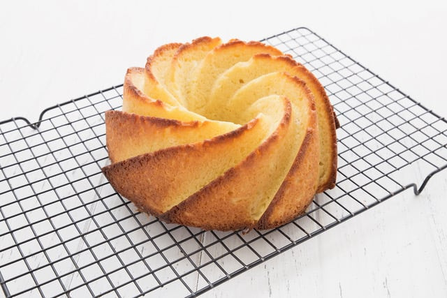 Low Carb Cream Cheese Pound Cake
 Low Carb Cream Cheese Pound Cake