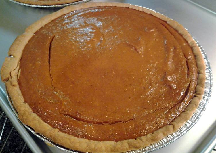 Low Fat Pumpkin Pie
 Low fat pumpkin pie Recipe by THH Cookpad