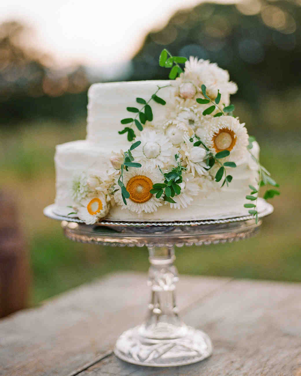 Martha Stewart Wedding Cake
 40 Fresh Floral Wedding Cakes